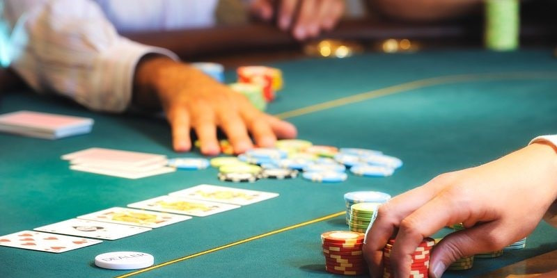 Lật bài ngược thế trận – chỉ có tại Xì tố U888